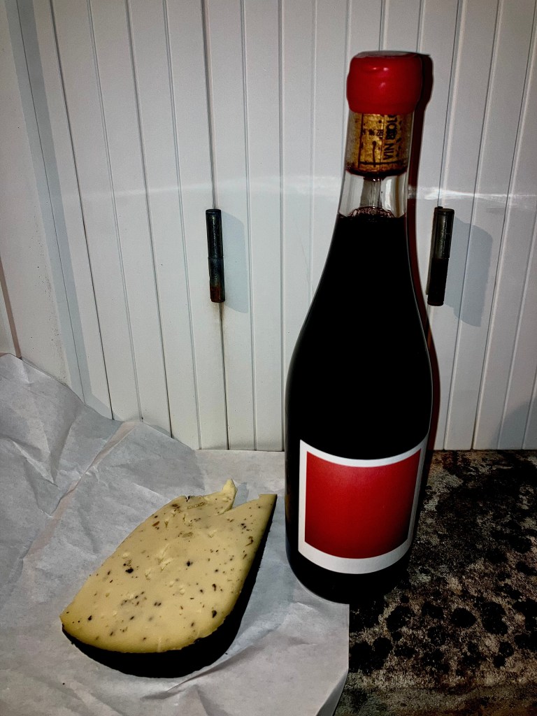 JOHANNA HOLT KLEIVE, image size:768x1024