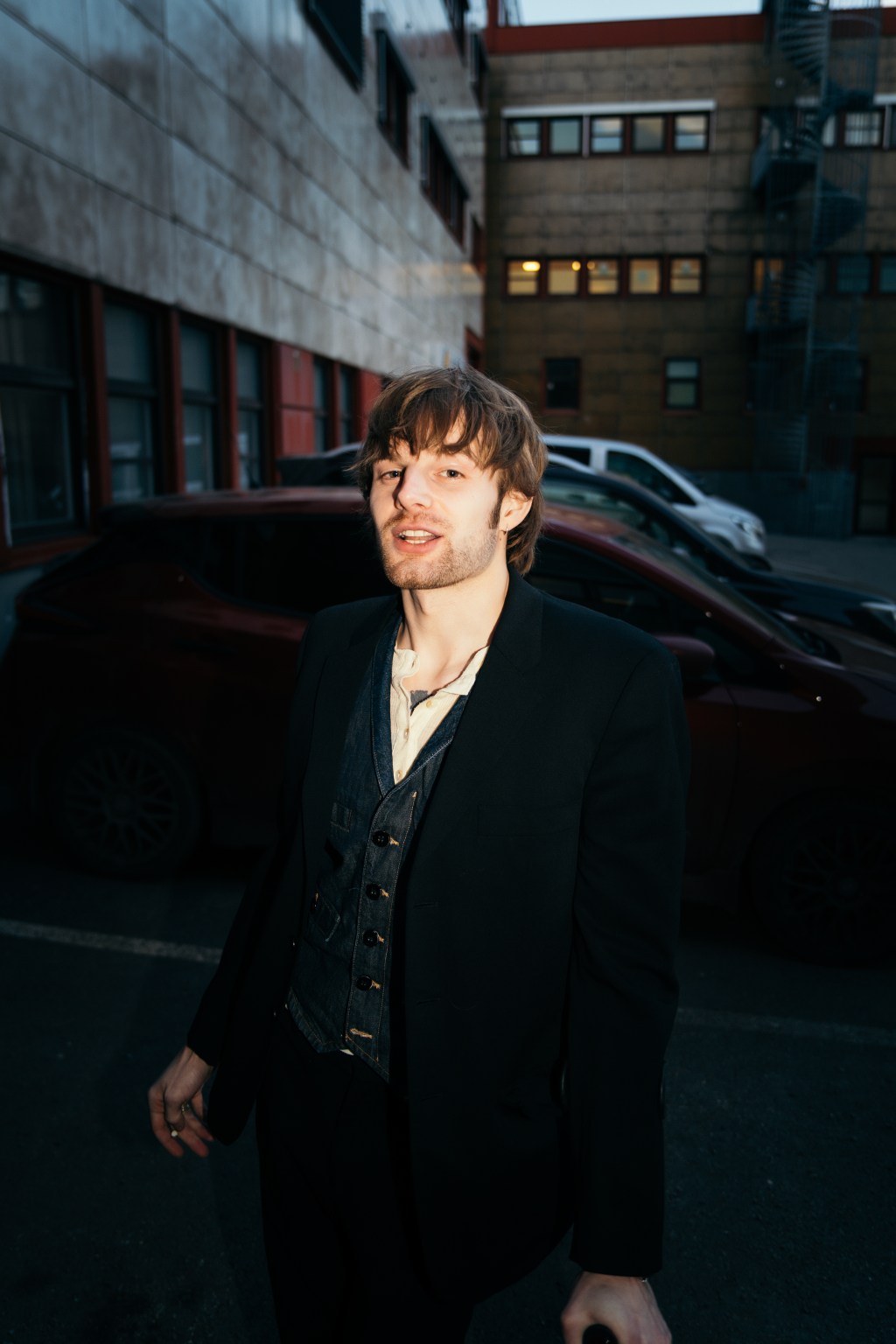 – Naturen er ikke perfekt, så hvorfor skal en 17-åring stå i tre timer og kutte syltet reddik helt&nbsp;identisk?